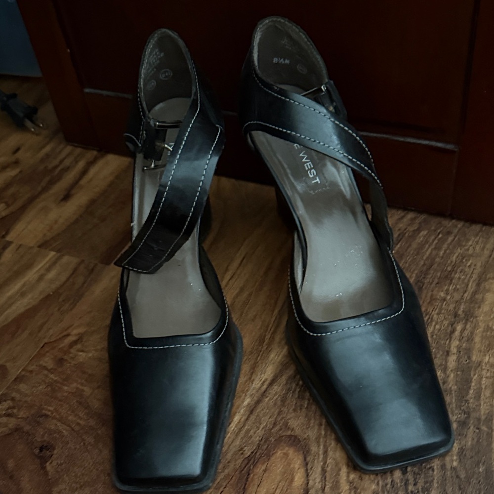 Nine West Black Strappy Heels